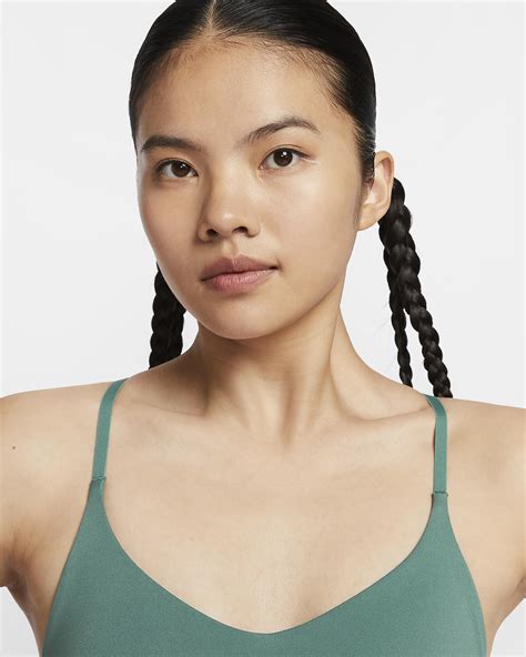 nike indy olijfgroen|Nike Indy Light Support Women's Padded Adjustable Sports Bra.